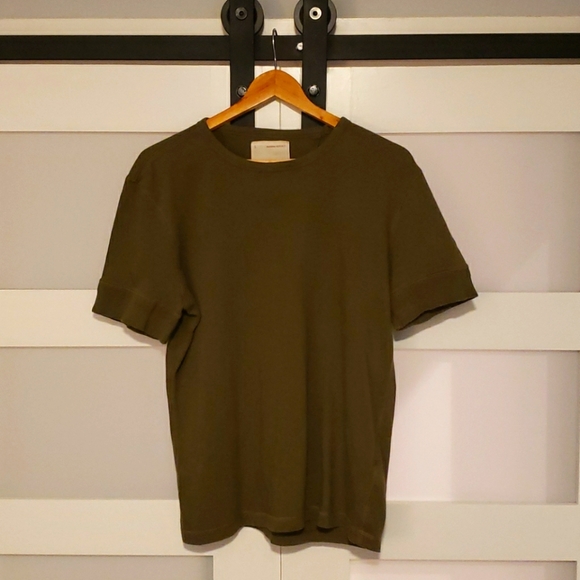 Mens Banana Republic Crew Neck Heritage Shirt
